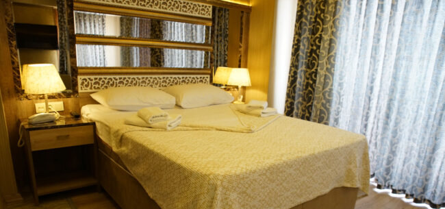 3 Bakırköy Meydan Günlük Suit